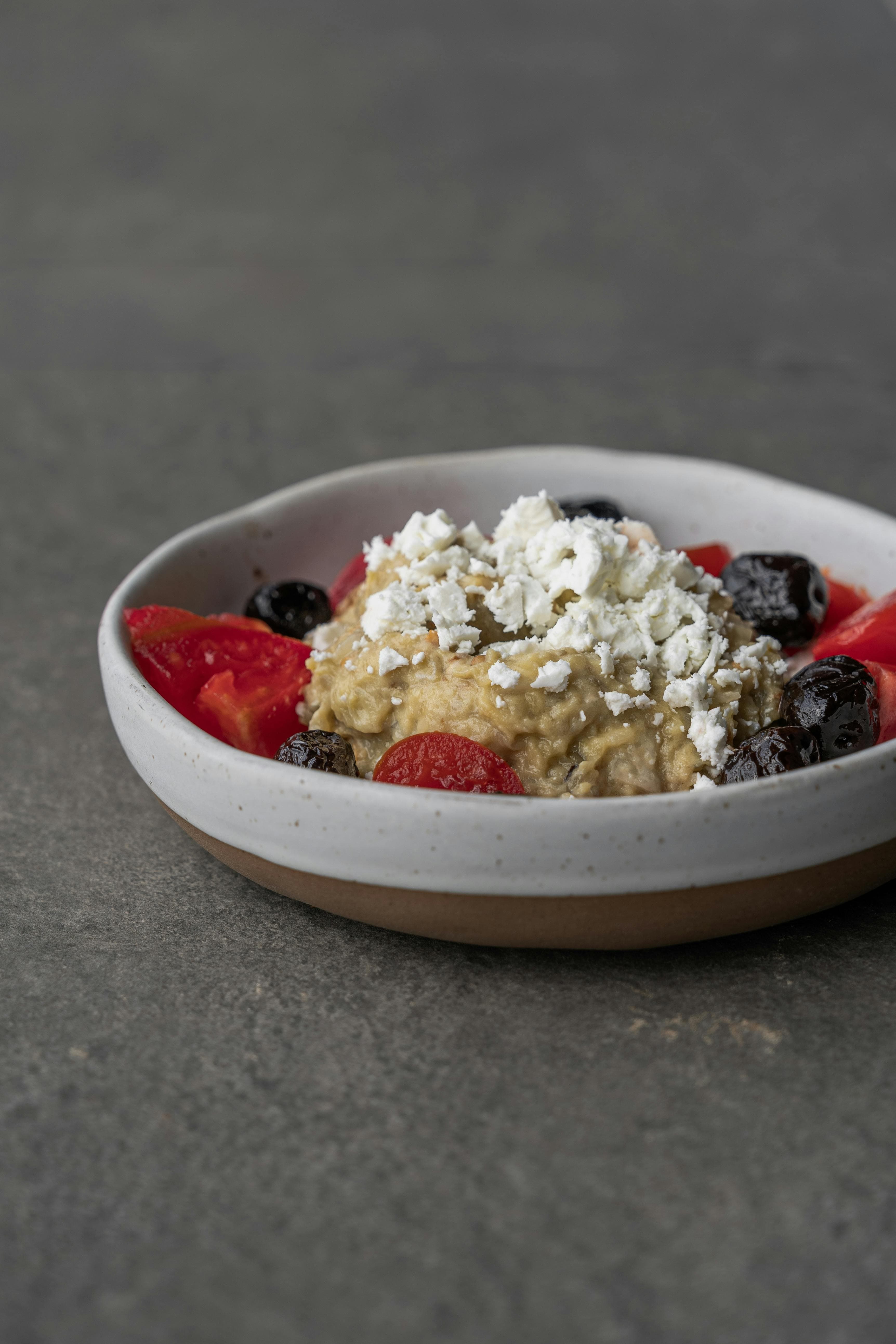 Healthy breakfast bowl with fresh berries